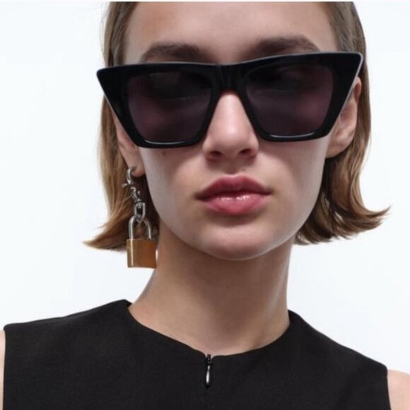 ZARA Padlock Earrings NWT Gold and Silver tone ✨✨🔥🔥 - Picture 2 of 6